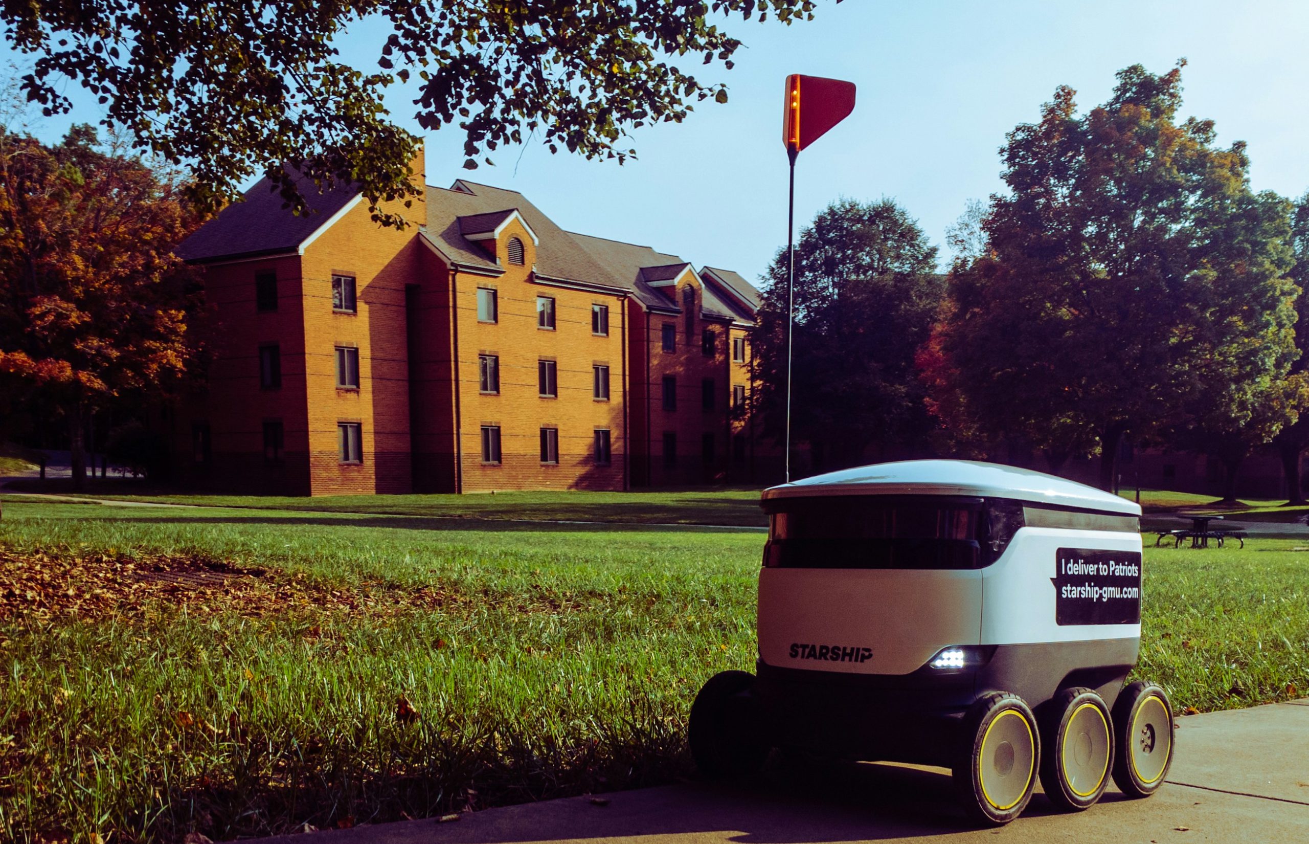 Food Service Automation_ 8 Examples of How the Future is Already Here